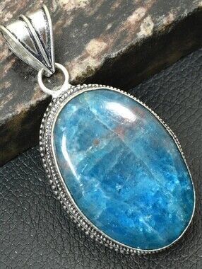 Natural Neon Blue Apatite Gemstone 925 Sterling Silver Pendant Necklace